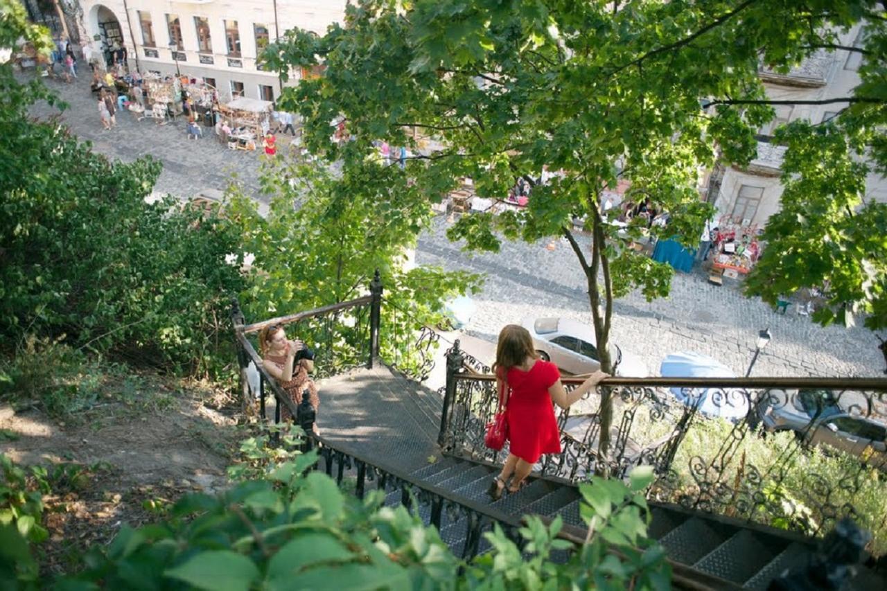 Podil Apart Near Poschtova Square History Center Kiev Extérieur photo