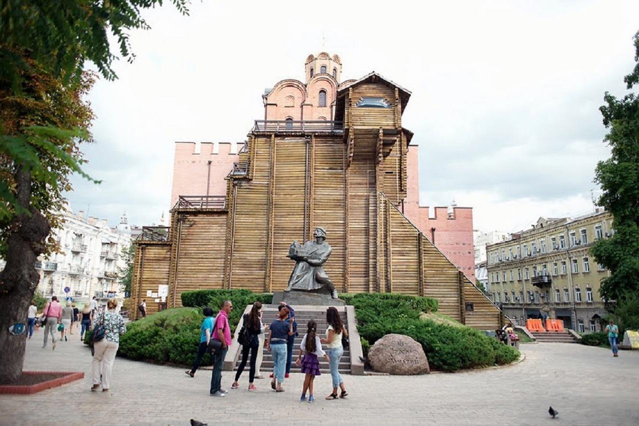 Podil Apart Near Poschtova Square History Center Kiev Extérieur photo